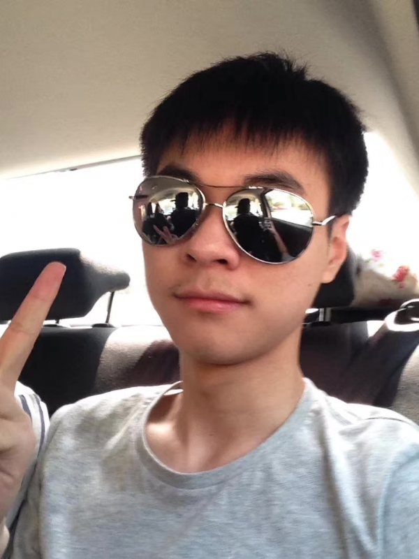 鱼头zzz的第一张照片--百色相亲服务中心