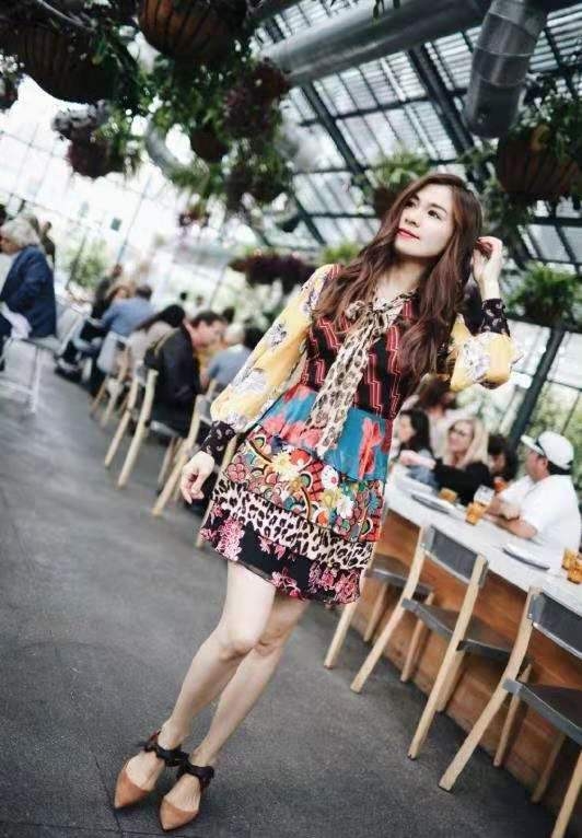 小月的第一张照片--百色相亲服务中心