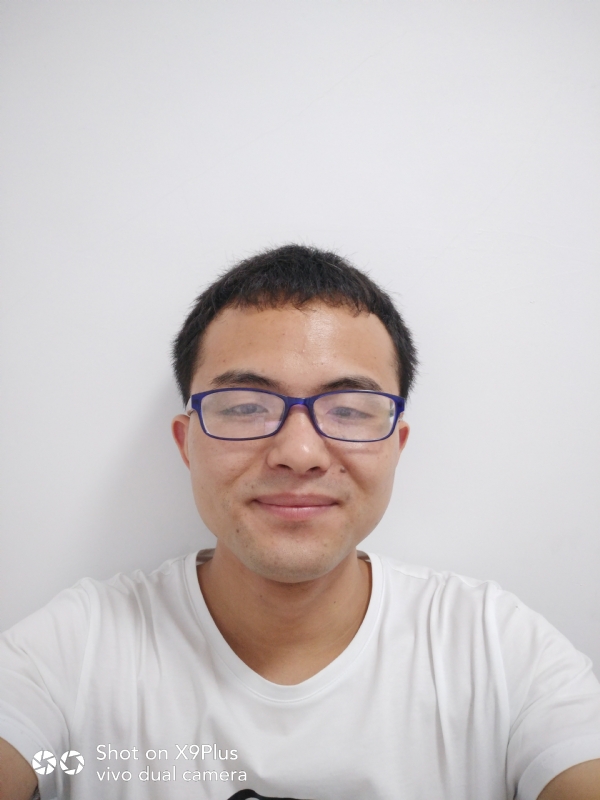 林言的第一张照片--百色相亲服务中心