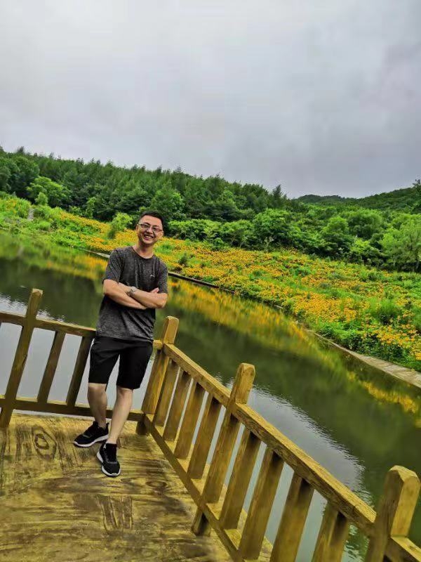 正能量的第二张照片--百色相亲服务中心