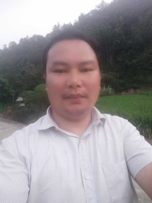 阿王的第一张照片--百色相亲服务中心