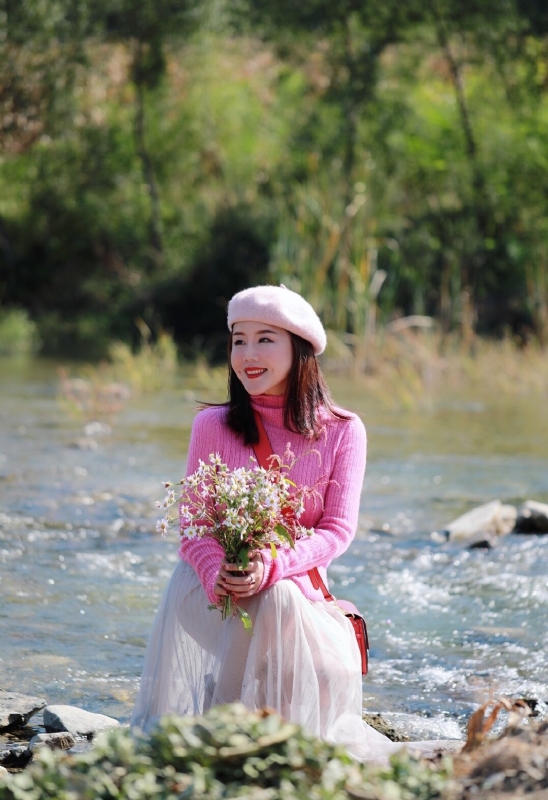 素年锦时的第一张照片--百色相亲服务中心