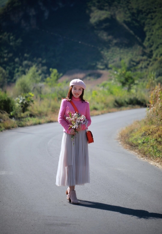 素年锦时的第二张照片--百色相亲服务中心