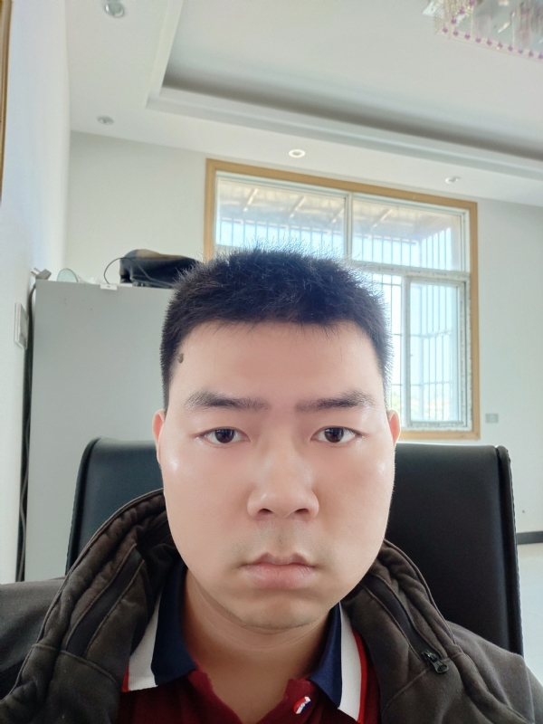 咚咚咚的第一张照片--百色相亲服务中心