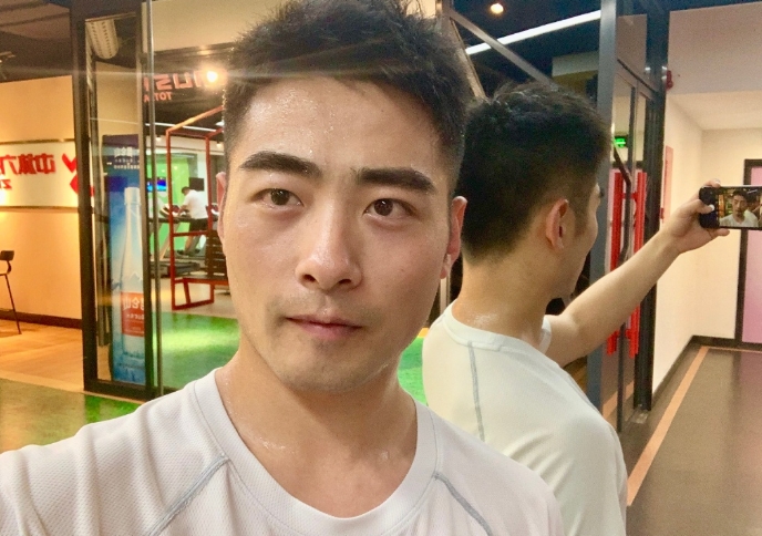 迁就的第一张照片--百色相亲服务中心