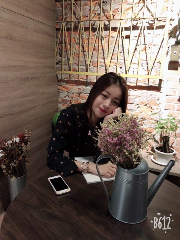 瑶瑶呀的第一张照片--百色相亲服务中心