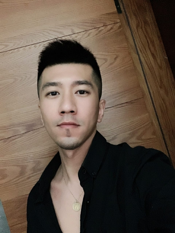 佳佳的第一张照片--百色相亲服务中心