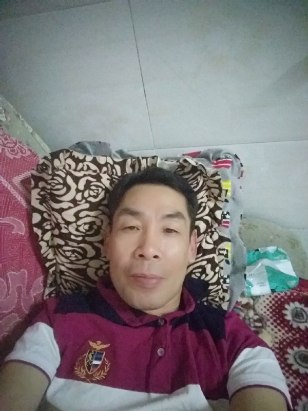 随缘的第一张照片--百色相亲服务中心