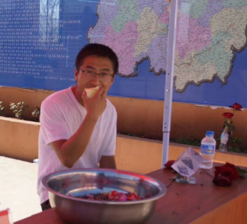 寻水的第一张照片--百色相亲服务中心