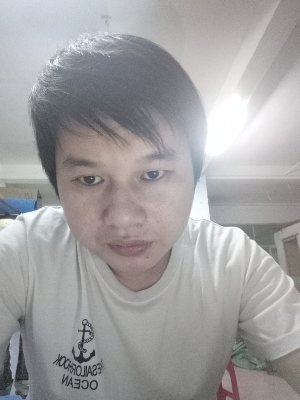 会飞的桔子的第一张照片--百色相亲服务中心