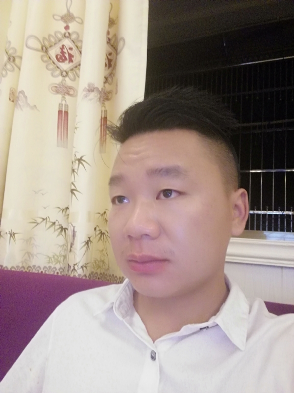 王梓林的第一张照片--百色相亲服务中心