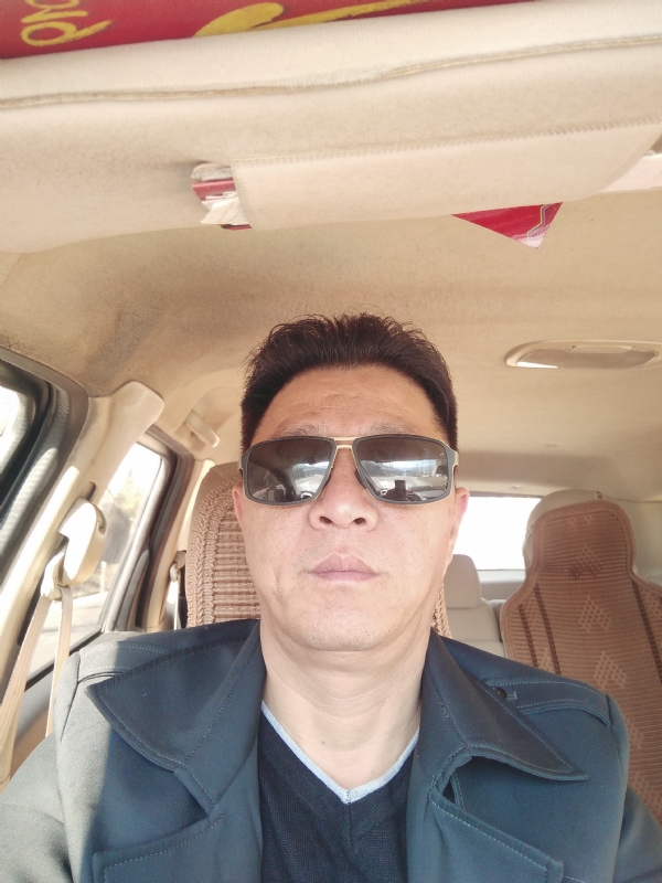 傲骨寒梅的第一张照片--百色相亲服务中心