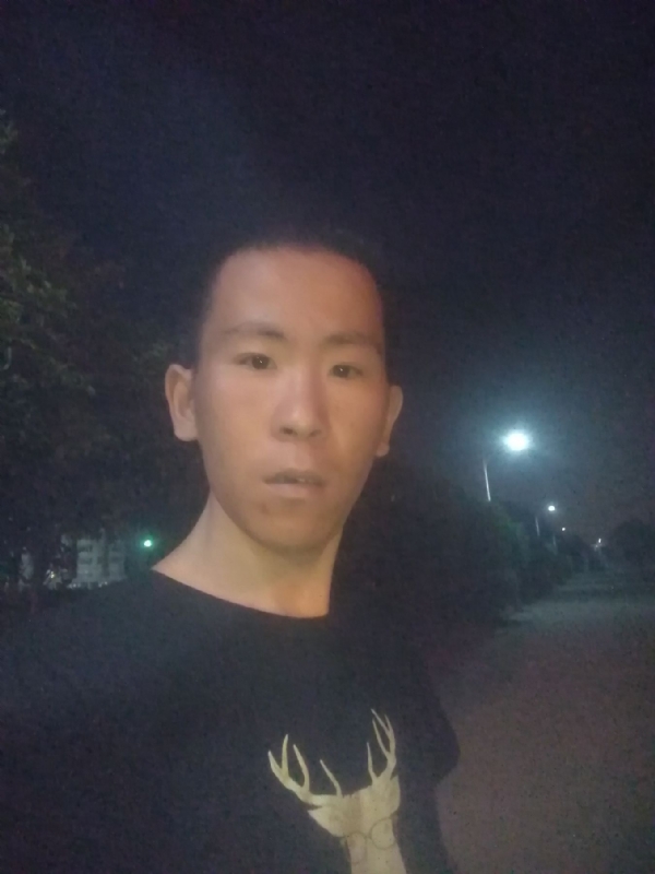 俞凯斌的第一张照片--百色相亲服务中心