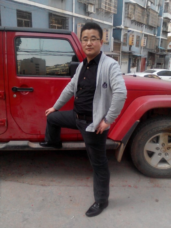 淡定牛魔王的第一张照片--百色相亲服务中心