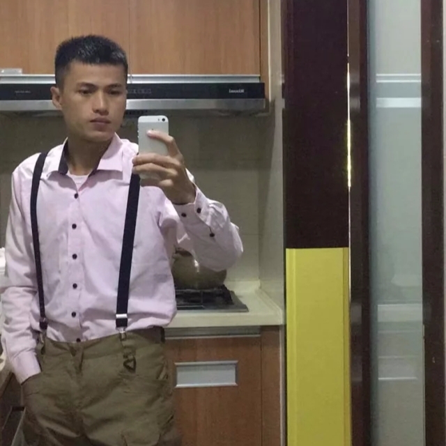 弱水三千的第一张照片--百色相亲服务中心