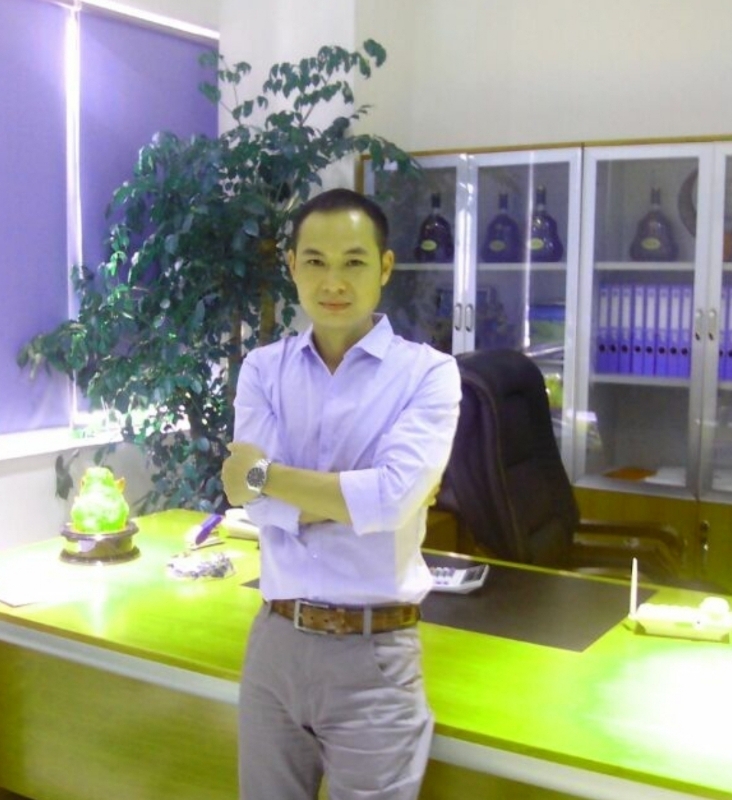 风中劲草的第一张照片--百色相亲服务中心