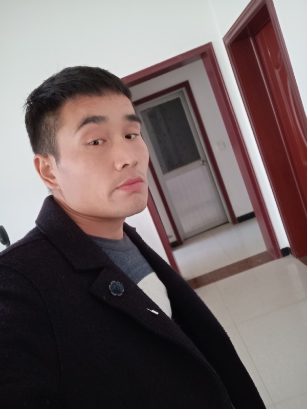 醒醒吧兄弟的第一张照片--百色相亲服务中心