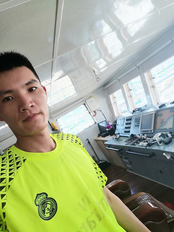 眼里都是你的第一张照片--百色相亲服务中心