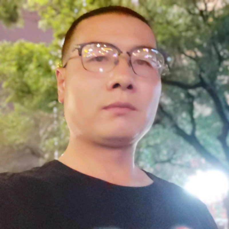 登喜路的第一张照片--百色相亲服务中心