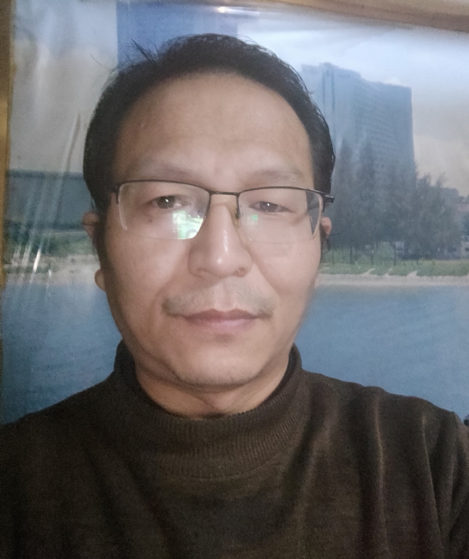 小草的第一张照片--百色相亲服务中心