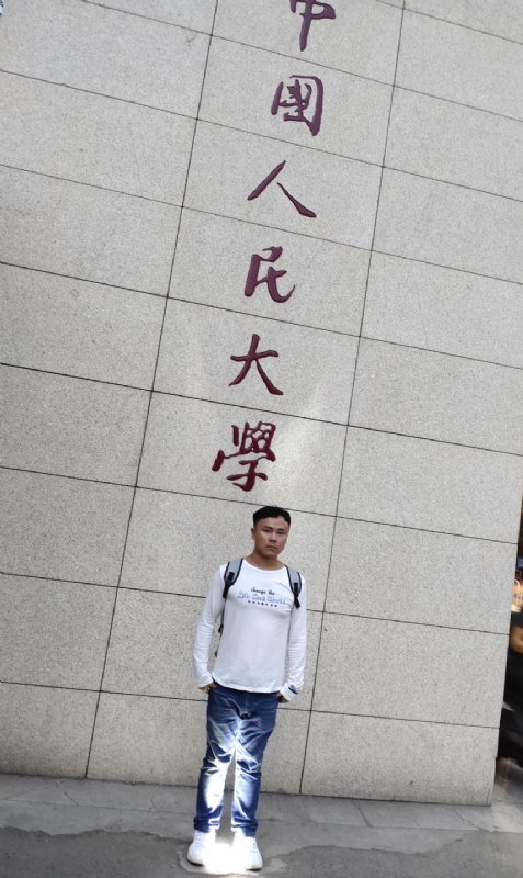 Whoareyou的第一张照片--百色相亲服务中心