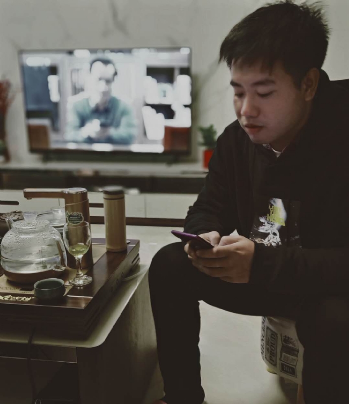 嗯今年能脱单吗的第一张照片--百色相亲服务中心