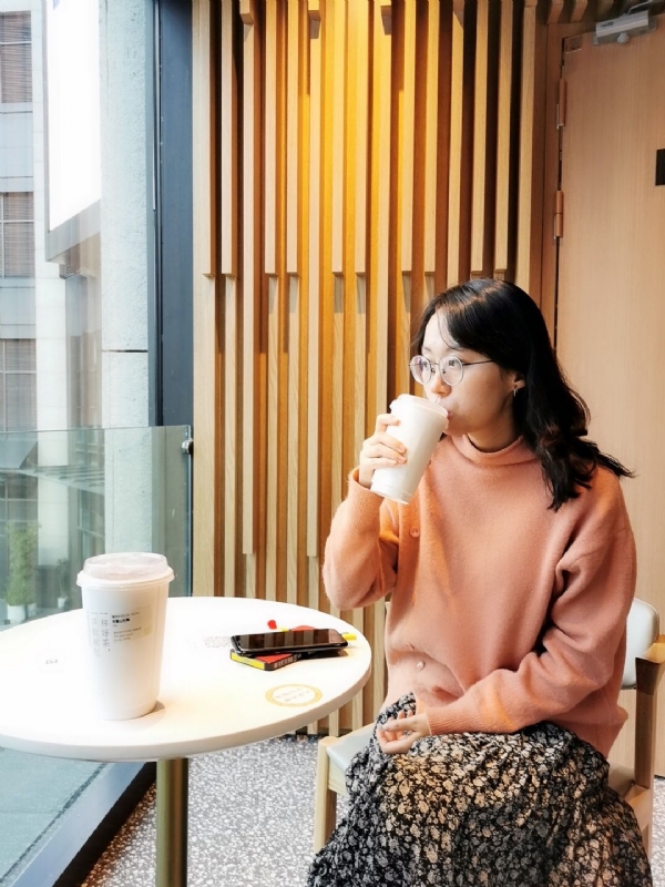 rxl的第一张照片--百色相亲服务中心