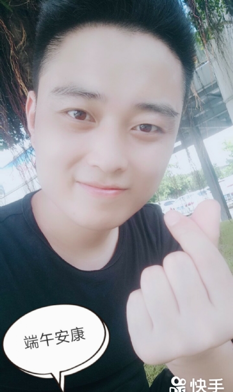 温暖的陈公子的第一张照片--百色相亲服务中心