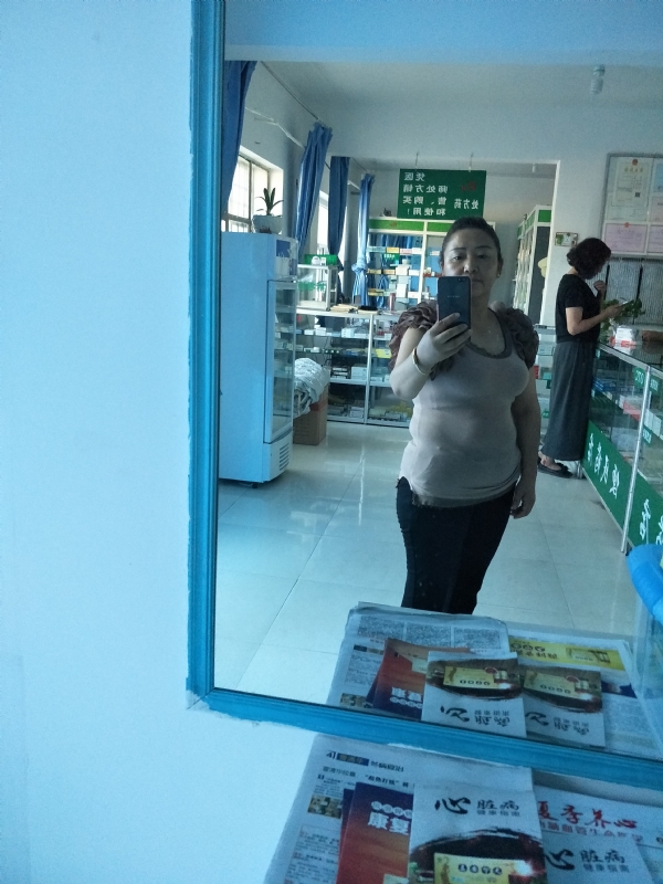 龙丹花的第一张照片--百色相亲服务中心