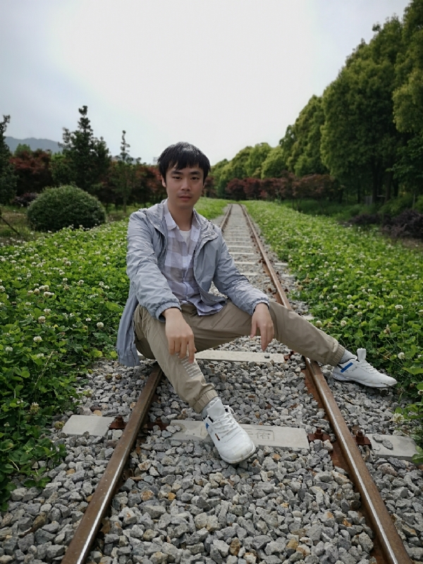 HCL的第一张照片--百色相亲服务中心