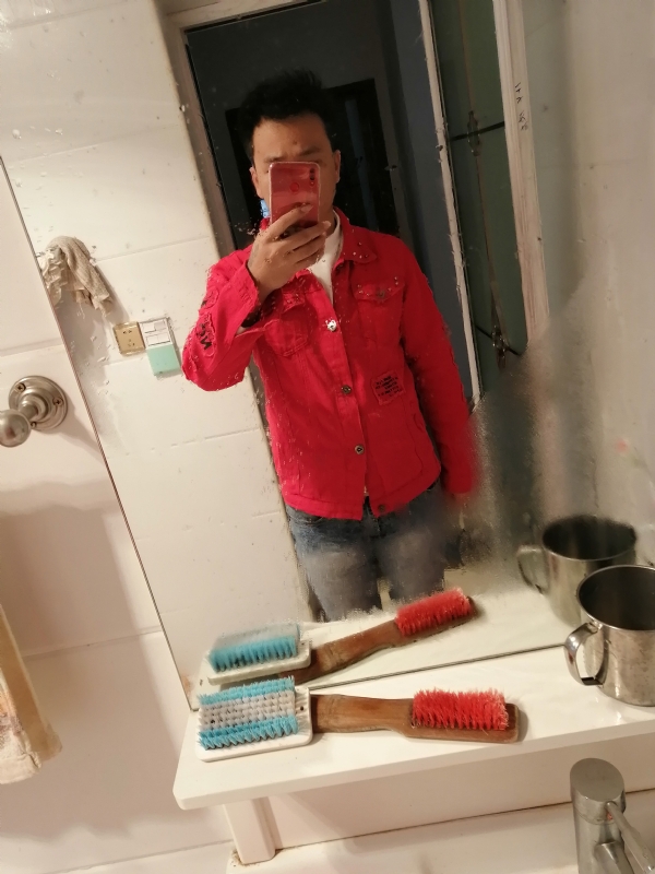 王哒哒的第一张照片--百色相亲服务中心