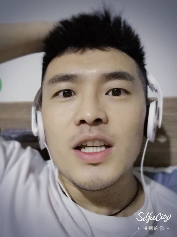 开心最好的第一张照片--百色相亲服务中心