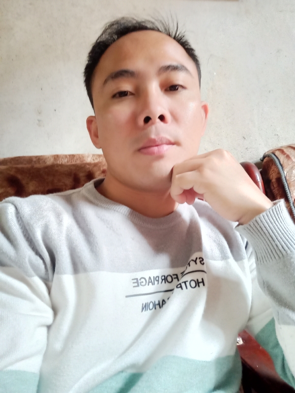 回忆起来的第一张照片--百色相亲服务中心