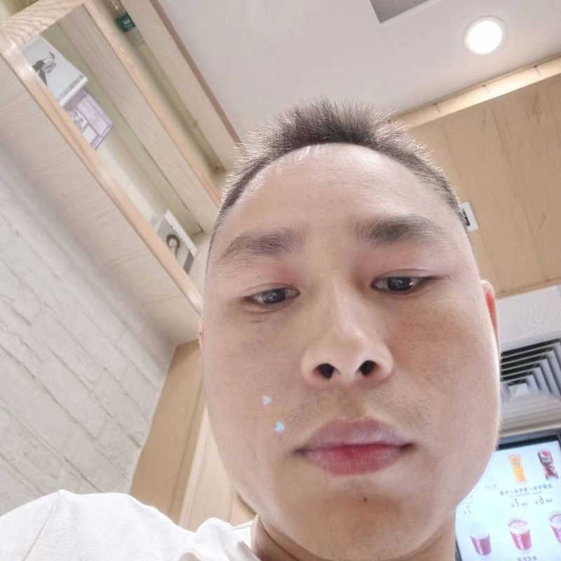 帅了几十年的第一张照片--百色相亲服务中心