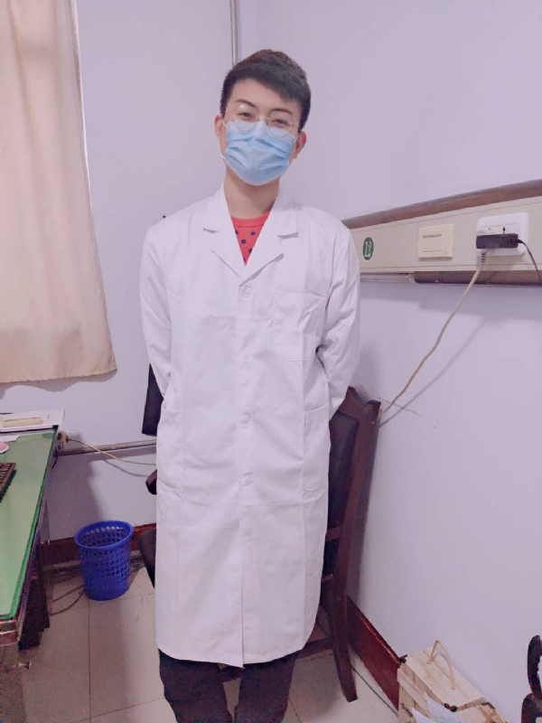 Leslie的第一张照片--百色相亲服务中心