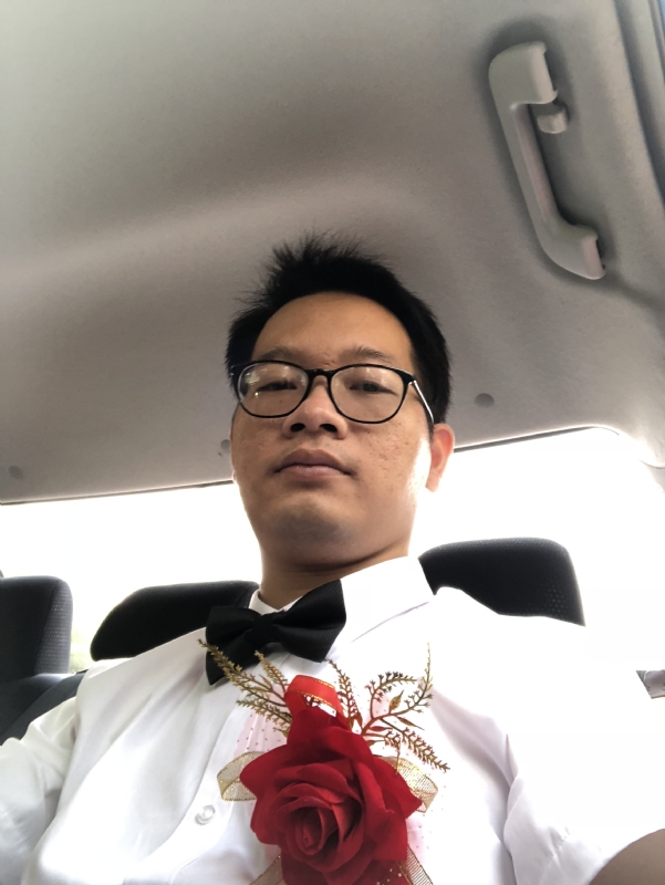 陈陈的第一张照片--百色相亲服务中心