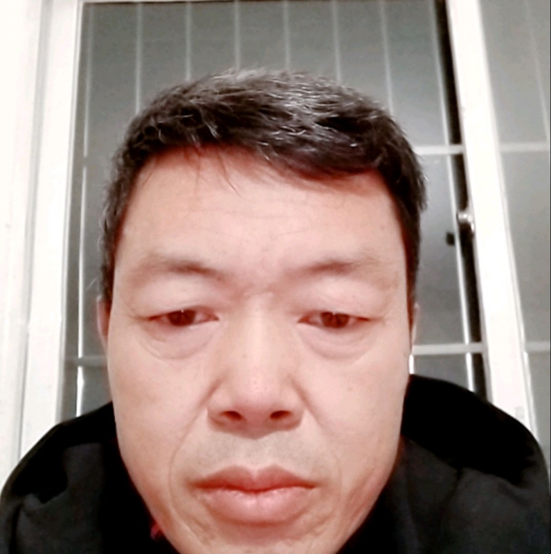 心静的第一张照片--百色相亲服务中心