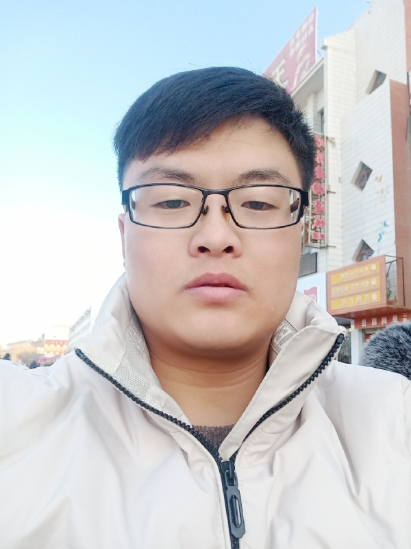 执子之手与子偕老的第一张照片--百色相亲服务中心