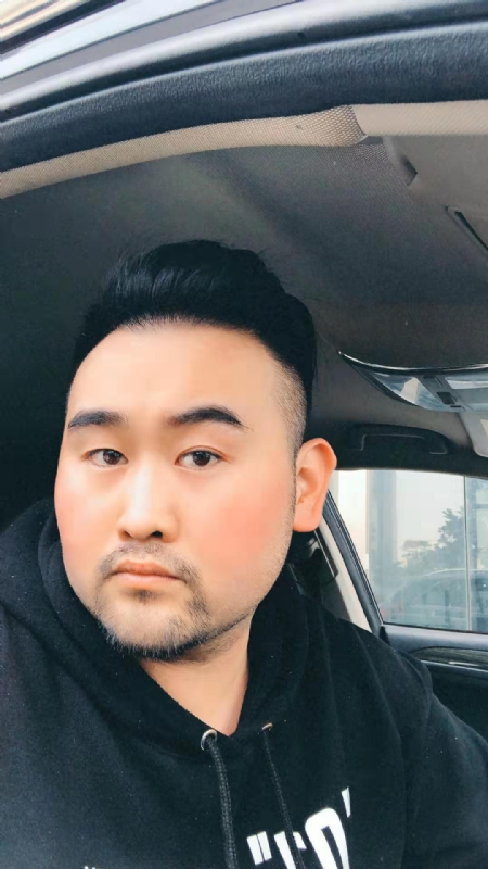 蒋不出口的第一张照片--百色相亲服务中心