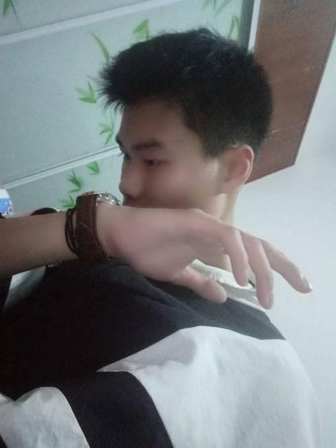 溟濛的第一张照片--百色相亲服务中心