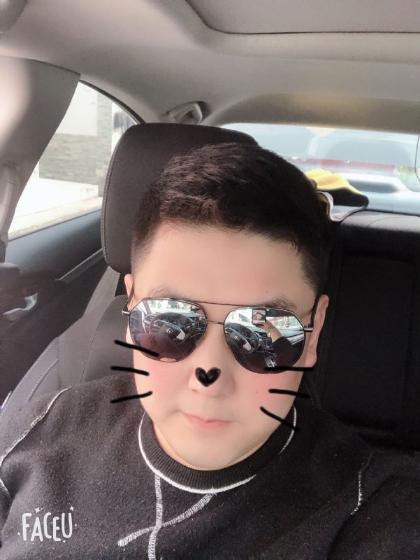 Frt的第一张照片--百色相亲服务中心