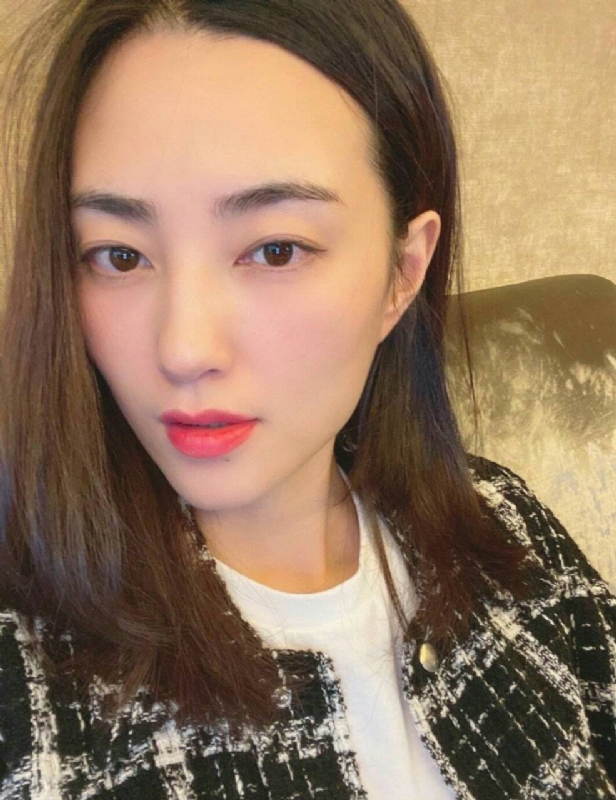 司马诺泽的第一张照片--百色相亲服务中心