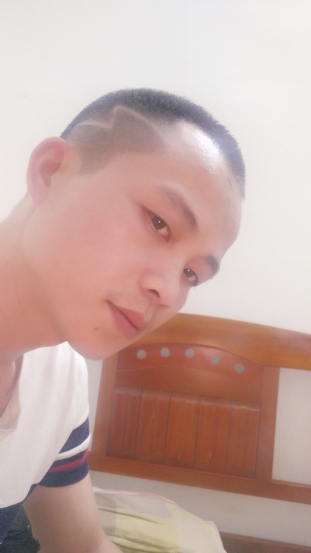 骑着蜗牛看世界的第一张照片--百色相亲服务中心