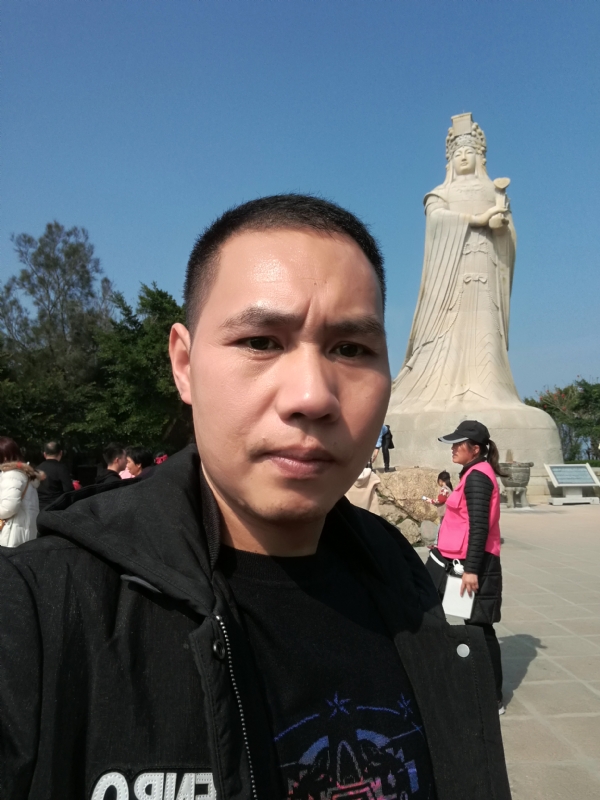 不羁的风的第一张照片--百色相亲服务中心