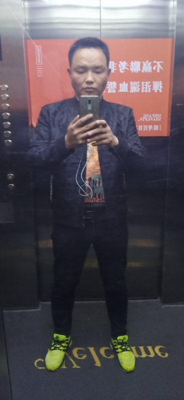 迷失自我的第一张照片--百色相亲服务中心