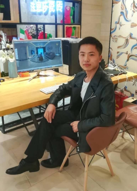 峰的第一张照片--百色相亲服务中心