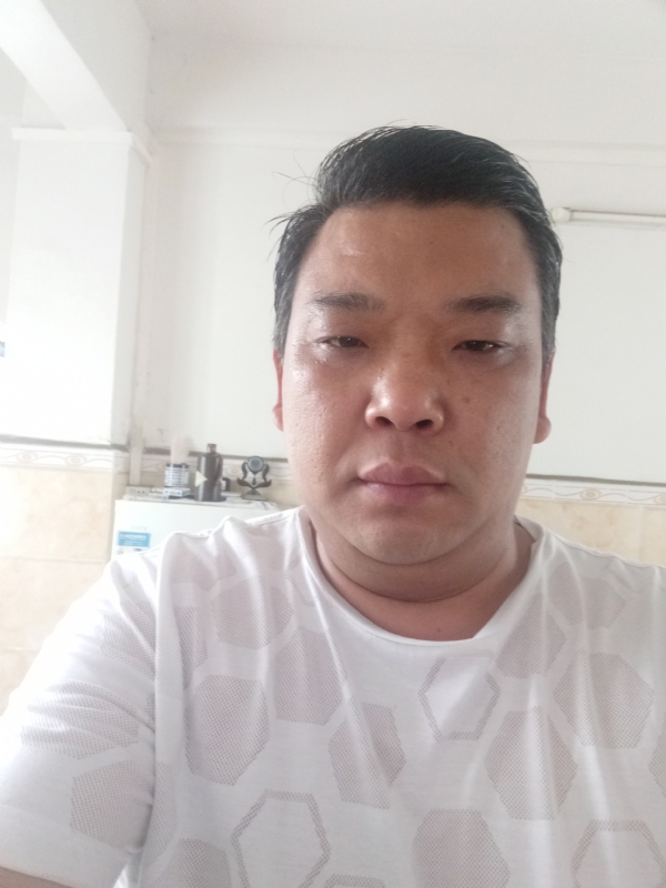 帅帅的第一张照片--百色相亲服务中心