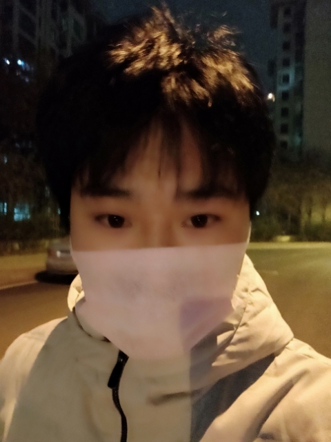 偏丶执的第一张照片--百色相亲服务中心