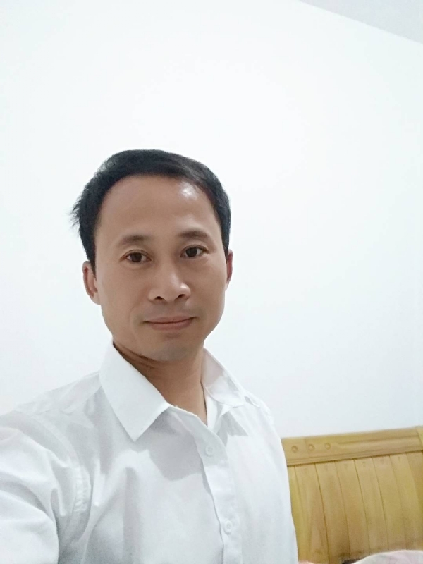 在疼你的第一张照片--百色相亲服务中心