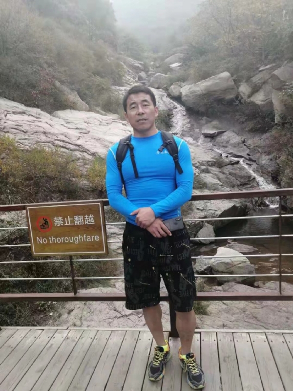 四季阳光的第一张照片--百色相亲服务中心